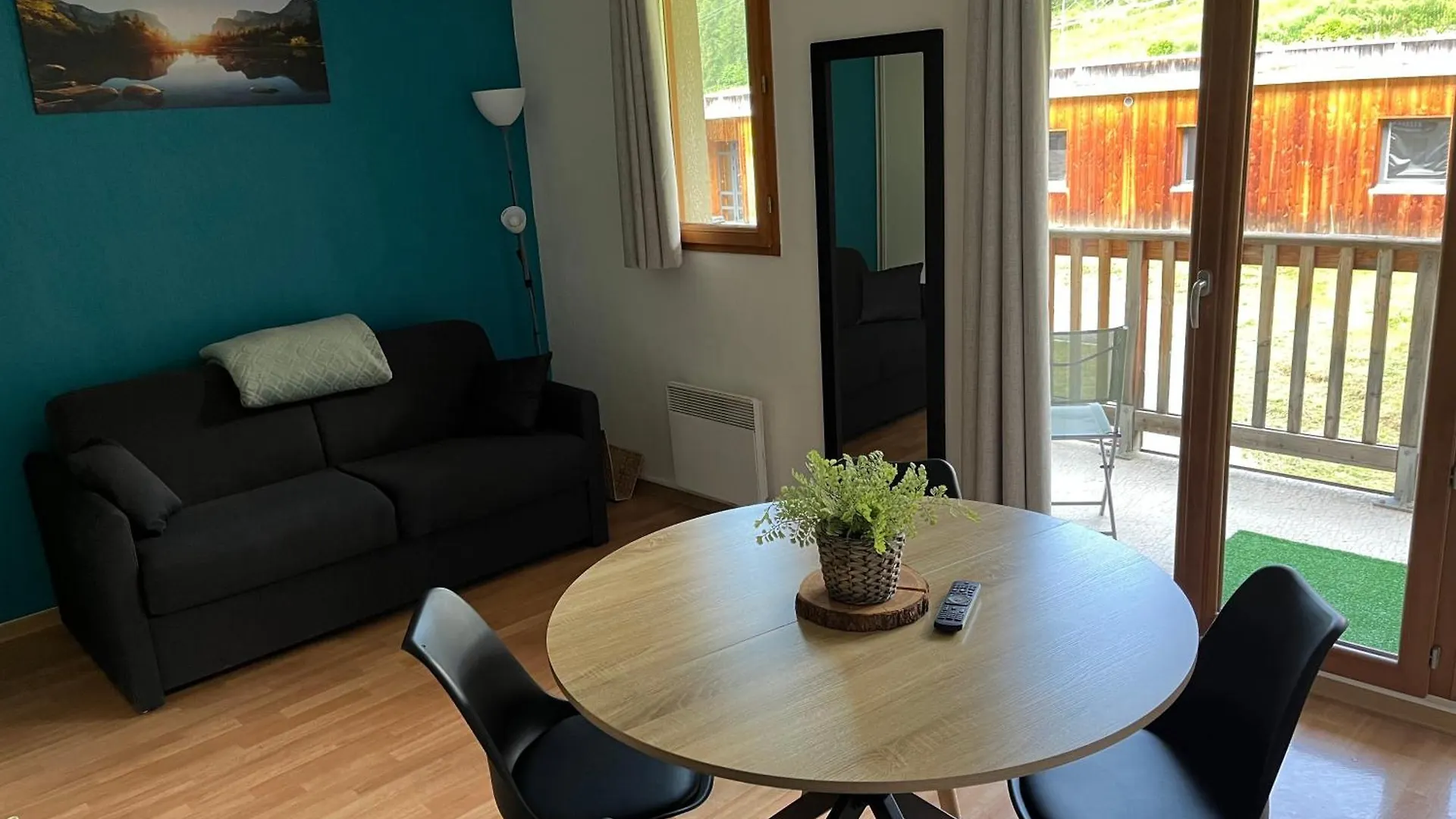 Studio Vue Piste + Parking Souterrain Privatif Inclus Les Orres